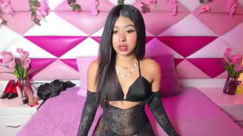 Snapshot of sofirose_111 chatting on 06.26.26 Sofi online show from 06.26.26