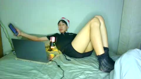 Snapshot of soft_and_quiet chatting on 12.22.25 Softie online show from 12.22.25