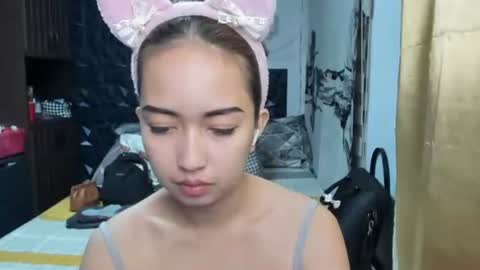 Snapshot of soft_angel8 chatting on 01.11.26 Angel online show from 01.11.26