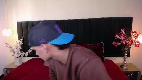 Cam and Amy online show from 11.08.25