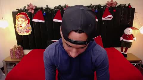 Cam and Amy online show from 12.15.25