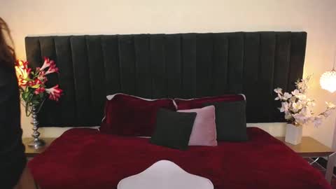 Cam and Amy online show from 02.04.26