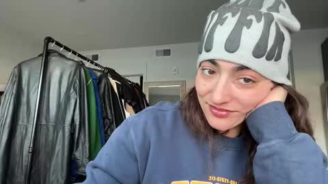 Snapshot of softheatmaria chatting on 12.20.25 Soft Heat Maria online show from 12.20.25