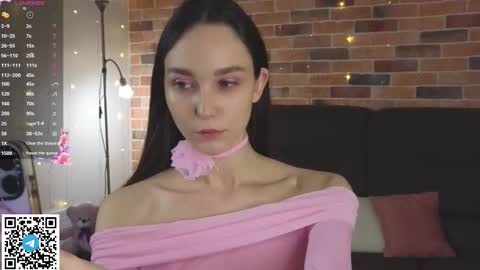 Elly online show from 11.14.25