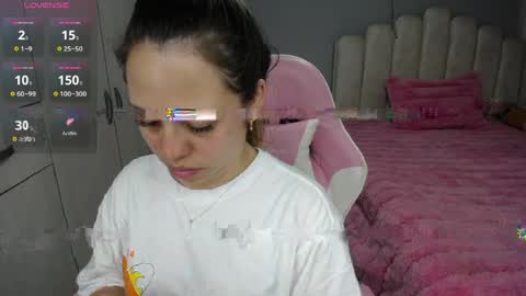 Snapshot of softkiss_x chatting on 05.05.26 Fran online show from 05.05.26