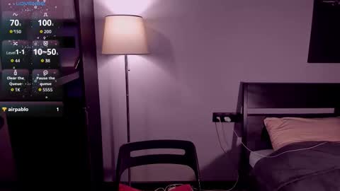 Snapshot of softt_kitty chatting on 11.14.25 Emily online show from 11.14.25