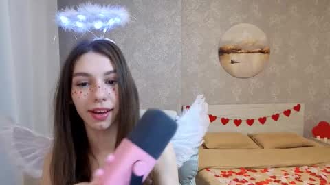 Snapshot of softwine chatting on 02.14.26 Kelly online show from 02.14.26