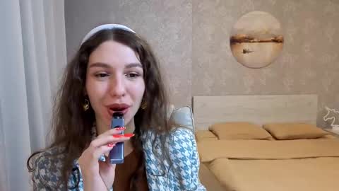 Snapshot of softwine chatting on 02.26.26 Kelly online show from 02.26.26