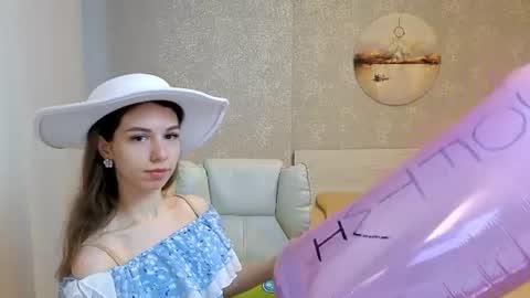 Snapshot of softwine chatting on 06.15.26 Kelly online show from 06.15.26