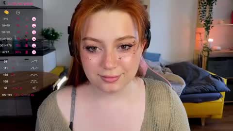 Snapshot of sofy_benson chatting on 06.12.26 Sofy online show from 06.12.26