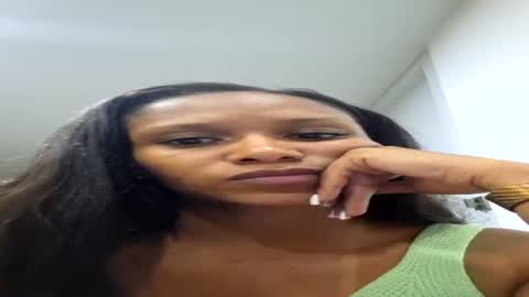 Snapshot of sofynovoa chatting on 07.20.26 online show from 07.20.26