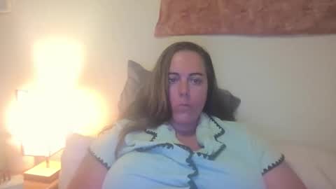 Snapshot of sola_limelight chatting on 04.01.26 sola_limelight online show from 04.01.26