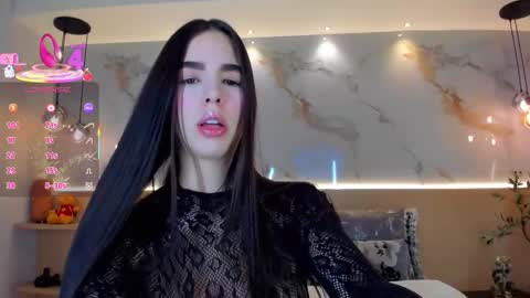 Snapshot of solavelar chatting on 03.03.26 Sol Avelar online show from 03.03.26