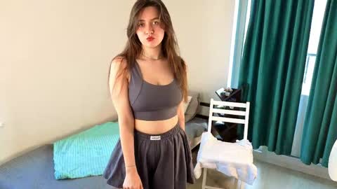 Elisa online show from 05.09.26