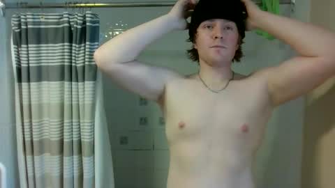 Snapshot of solid_n_hung chatting on 02.10.26 solid_n_hung online show from 02.10.26