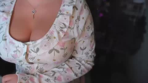 Gaby Solis online show from 07.18.26