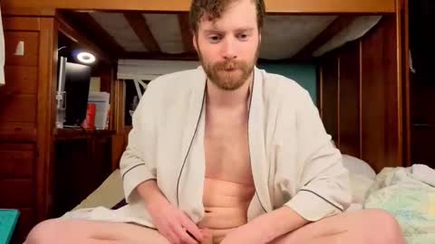 Snapshot of sololuke16 chatting on 01.16.26 Kinky Twinkie online show from 01.16.26