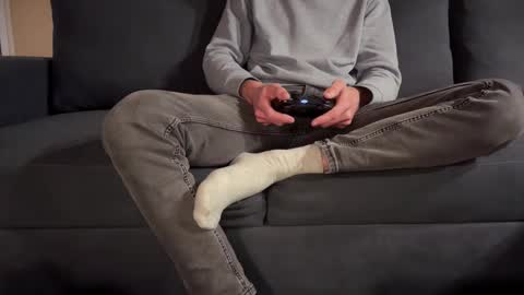 Snapshot of sondages chatting on 12.31.24 Sondages online show from 12.31.24