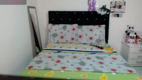sonialatin69 online show from 05.11.26