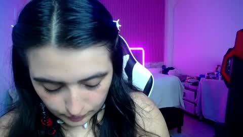 sonic_jess07 online show from 05.10.26