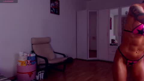 Sonja Ray online show from 11.24.25