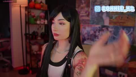 Snapshot of sonnie_mami chatting on 11.19.25 Sonnie online show from 11.19.25