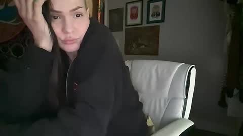 Sonnie Day online show from 05.25.26