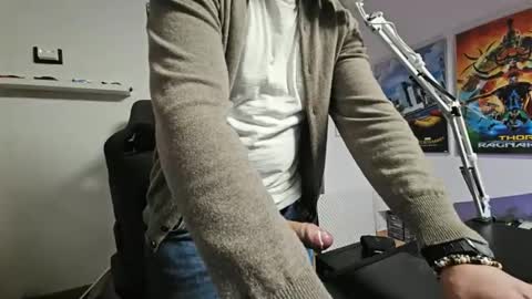 Snapshot of sonofw chatting on 01.09.25 sonofw online show from 01.09.25