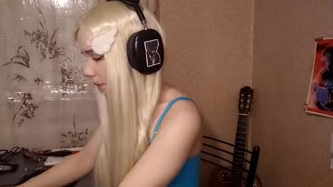 Mila online show from 02.25.26