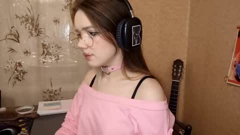 Mila online show from 02.28.26