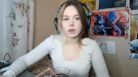 Mila online show from 05.03.26