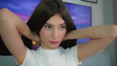 Snapshot of sonyaericsson chatting on 11.19.25 Eva 3 online show from 11.19.25