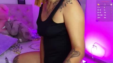 Snapshot of soofikiss chatting on 02.11.26 sofi online show from 02.11.26