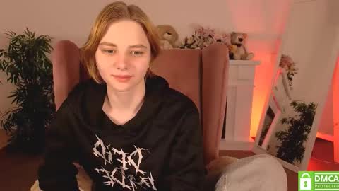 Litta online show from 03.23.26