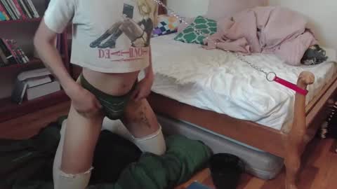 Snapshot of soophiebby chatting on 09.28.25 soophiebby online show from 09.28.25