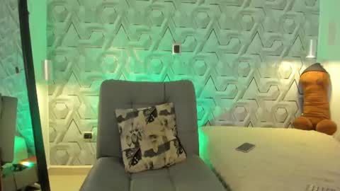 sophie online show from 07.08.26