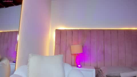 sophi_cooper29 online show from 07.22.26