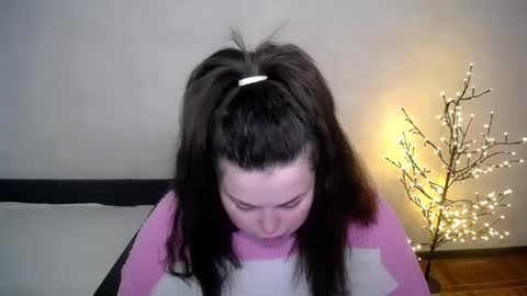 sophia__olsen online show from 04.30.26