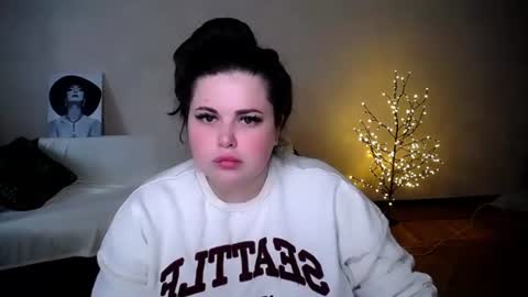 sophia__olsen online show from 06.15.26