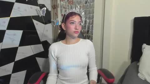 Snapshot of sophia_arevalo_ chatting on 05.11.26 Sophia online show from 05.11.26