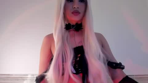 Sophia online show from 04.05.26