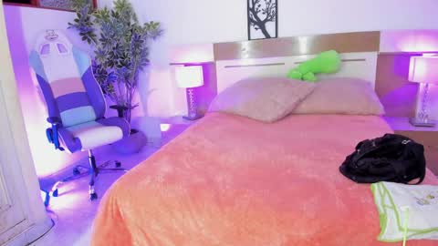 Snapshot of sophia_duarte_ chatting on 05.19.26 sophia_duarte_ online show from 05.19.26