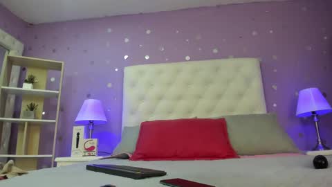 Sophia  online show from 09.08.25