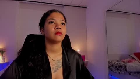  S O P H I A  online show from 03.18.26