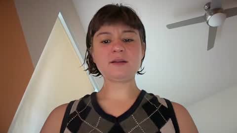 Snapshot of sophia_strange chatting on 07.14.26 sophia_strange online show from 07.14.26
