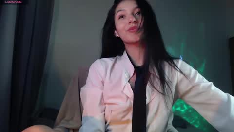 Sophia online show from 05.11.26