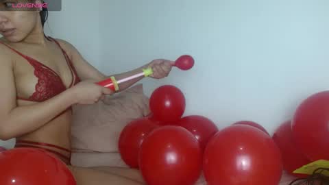 Snapshot of sophiabedford chatting on 02.14.25 Sophia Bedford online show from 02.14.25