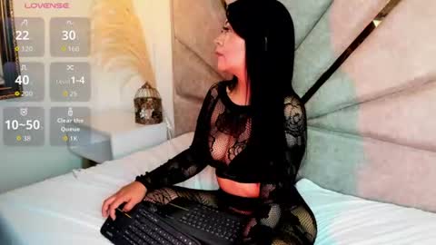 sophia cortes online show from 07.03.26
