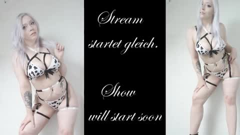 sophiascarlet96 online show from 10.27.25