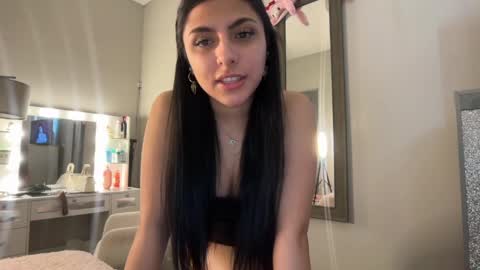 Sophia online show from 04.10.26